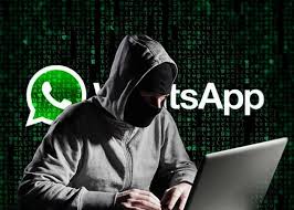 ¡No caiga! Delincuentes están enviando una actualización de WhatsApp para robarle sus datos