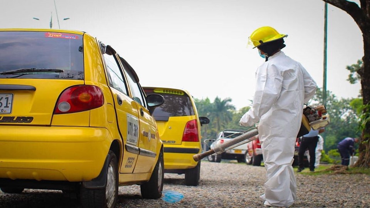 Más de 4 mil taxis fueron desinfectados en Villavicencio