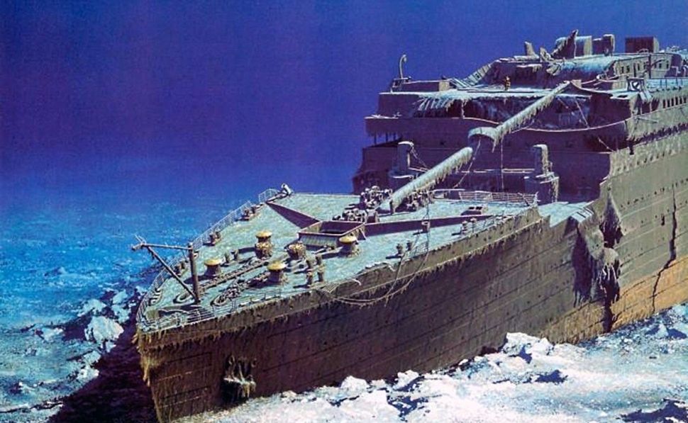 Hace 108 años sucedió el hundimiento del Titanic, tras chocar con un iceberg en aguas del Atlántico Norte.