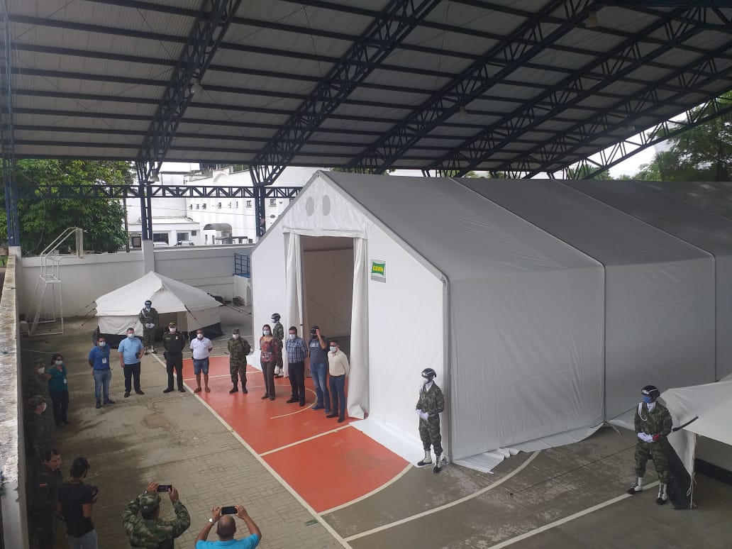Ejército entregó carpa tipo hospital para atención de COVID-19 en Vaupés