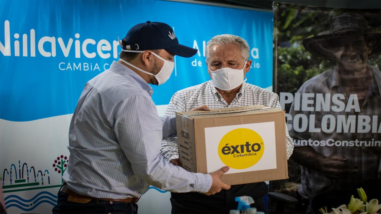 Grupo Éxito entregó 10.000 tapabocas a la Alcaldía de Villavicencio para beneficio de la población