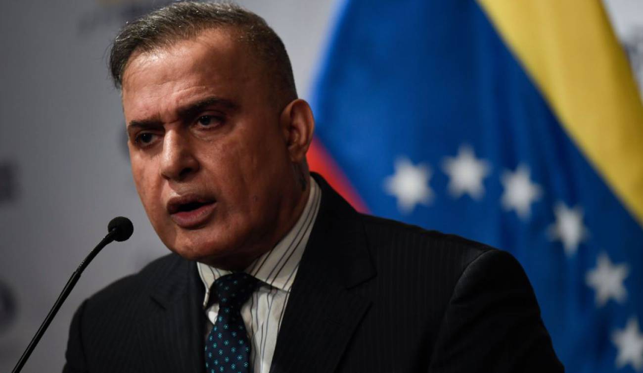 Venezuela solicitará extradición de desertores detenidos en Colombia