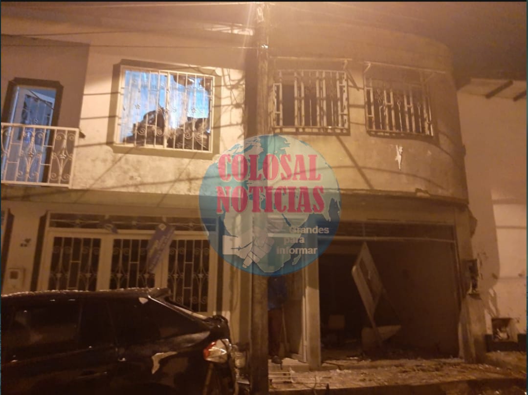 ¡Madrugada explosiva en Támara! varias viviendas y dos vehículos quedaron afectados
