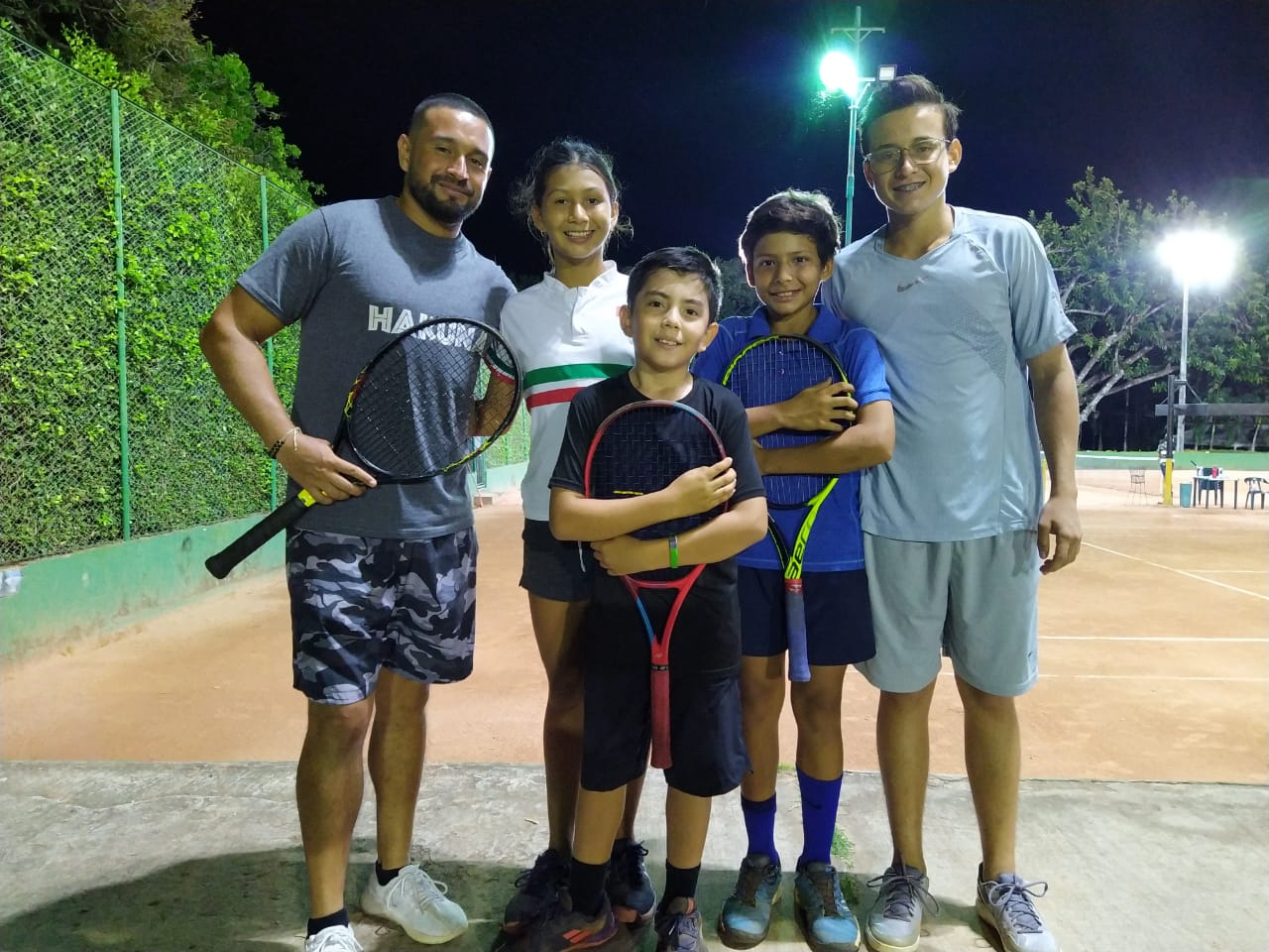 Tenistas yopaleños en Torneo Grado 4 en Pereira