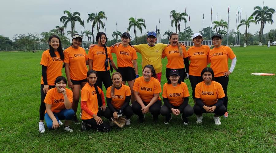 El sóftbol femenino metense participa en evento Nacional de Mayores