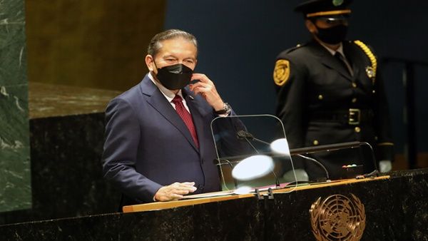 Presidente de Panamá es diagnosticado con cáncer en la sangre