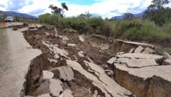 Al menos 16 muertos deja terremoto en Papúa Nueva Guinea