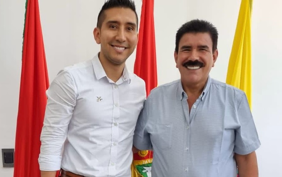 Alcalde Marco Tulio Ruíz posesionó al nuevo Secretario de Educación de Yopal