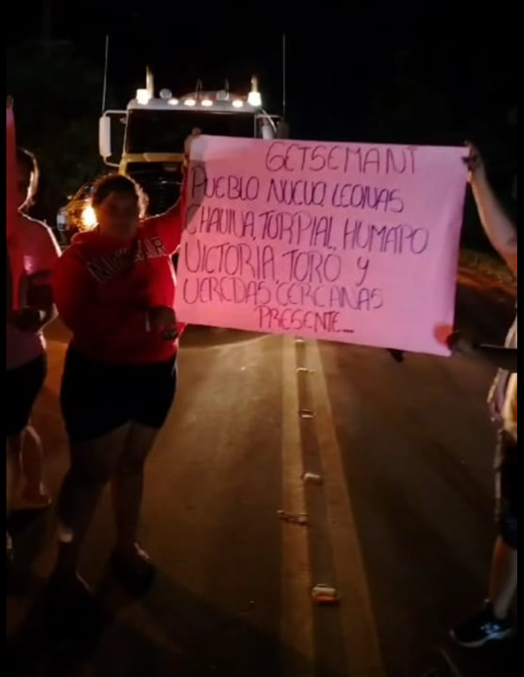 Protestas en sector Pueblo Nuevo, Puerto Gaitán, llevan varios días sin luz