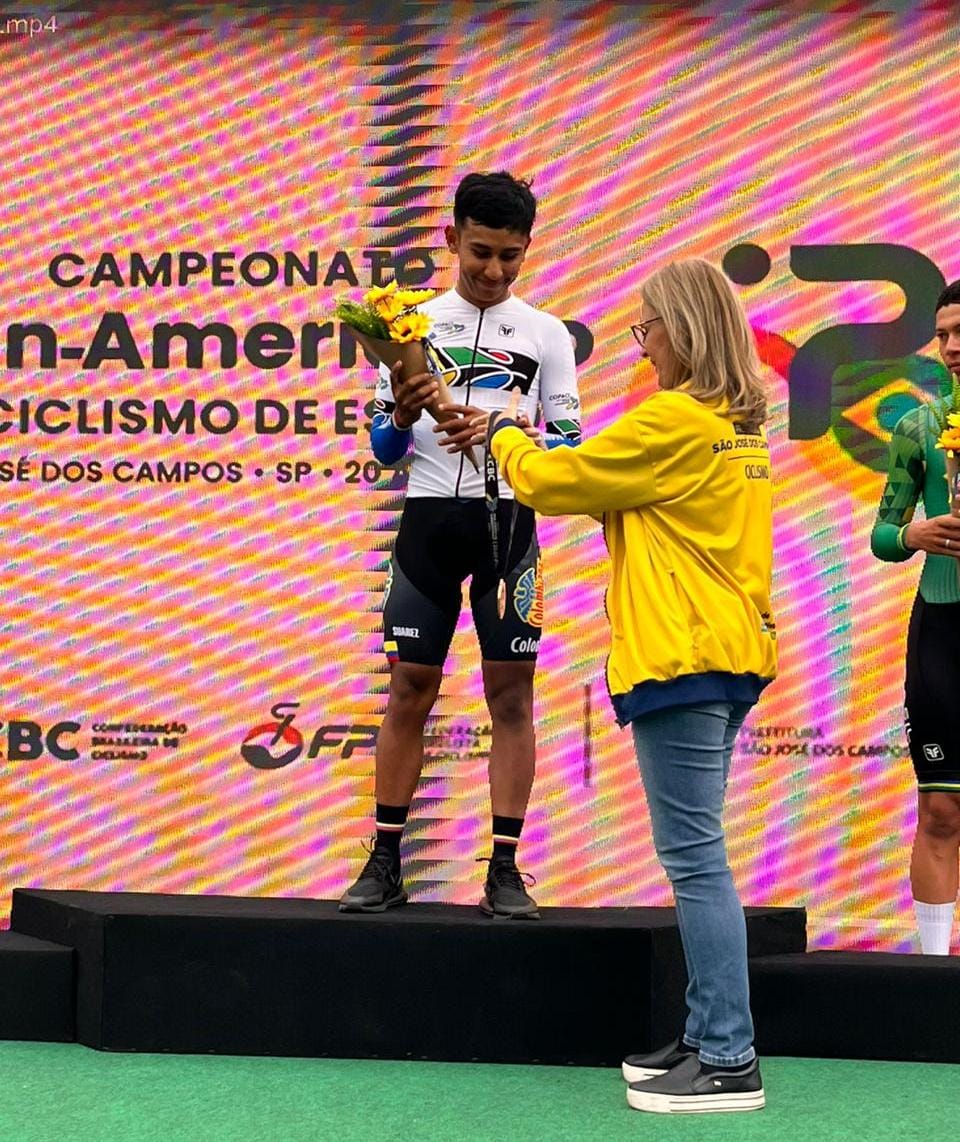 Robinsón Rincón doble campeón Panamericano Junior de Ciclismo